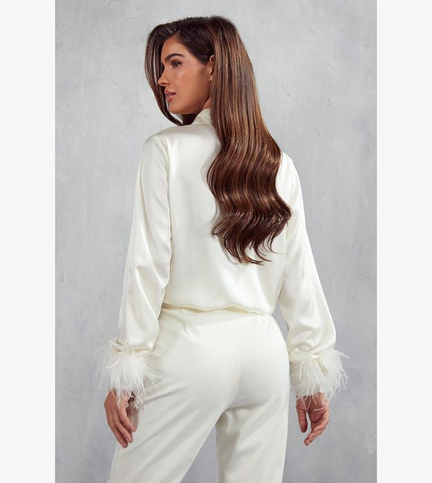 Официална риза от сатен с пера Misspap