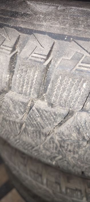 Комплект шин 235/55R18