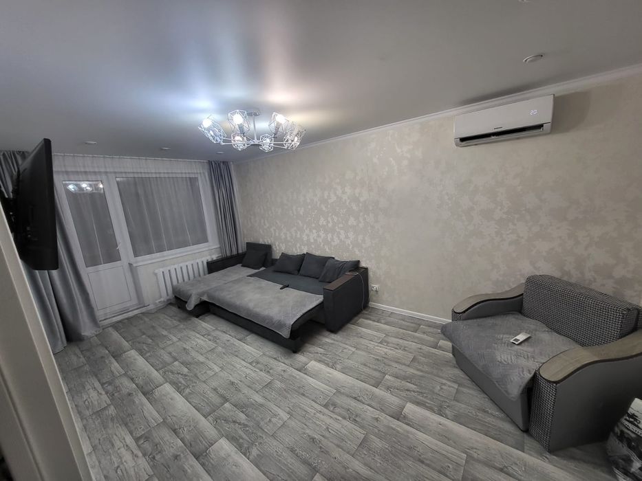 Продам 2хком квартиру район СКГУ.