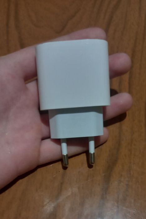 Адаптер на Iphon, зарядные блок Iphon