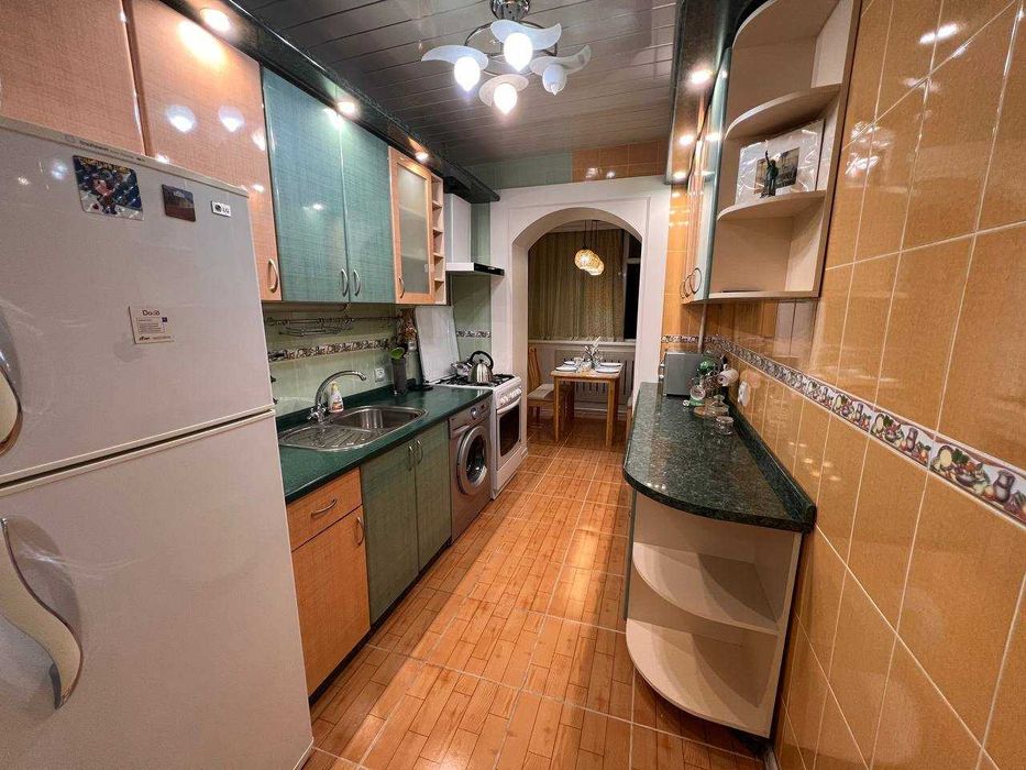 сдается возле кинотеатра казахстан