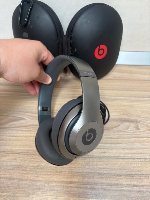 Casti beats studio 2.0