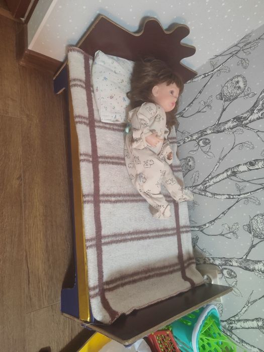 Продам детский стол