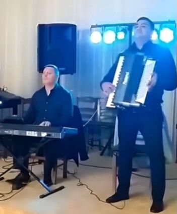 Formatie muzica Nunta Botez cununie petreceri