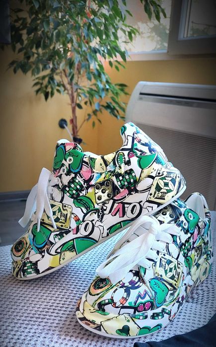 Промо цена! Рисувани кецове -green