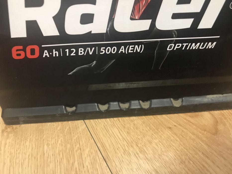 аккумулятор. Цена 9500 тенге