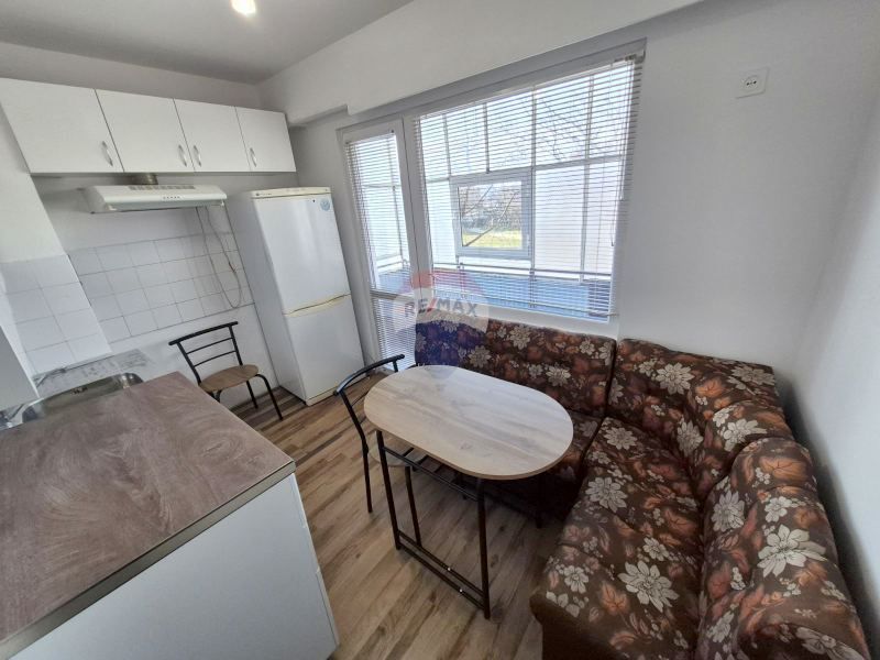 Дава се под наем Двустаен апартамент в Варна, Левски - 65 кв.м за 408 € - Снимка #7