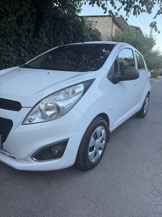 Spark chevrolet.