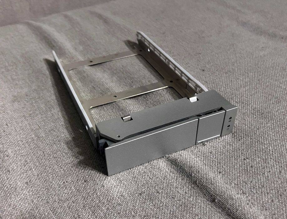 Caddy HDD 3.5 Promise Pegasus R4 R6 R8 hot swap SATA lot 10 buc
