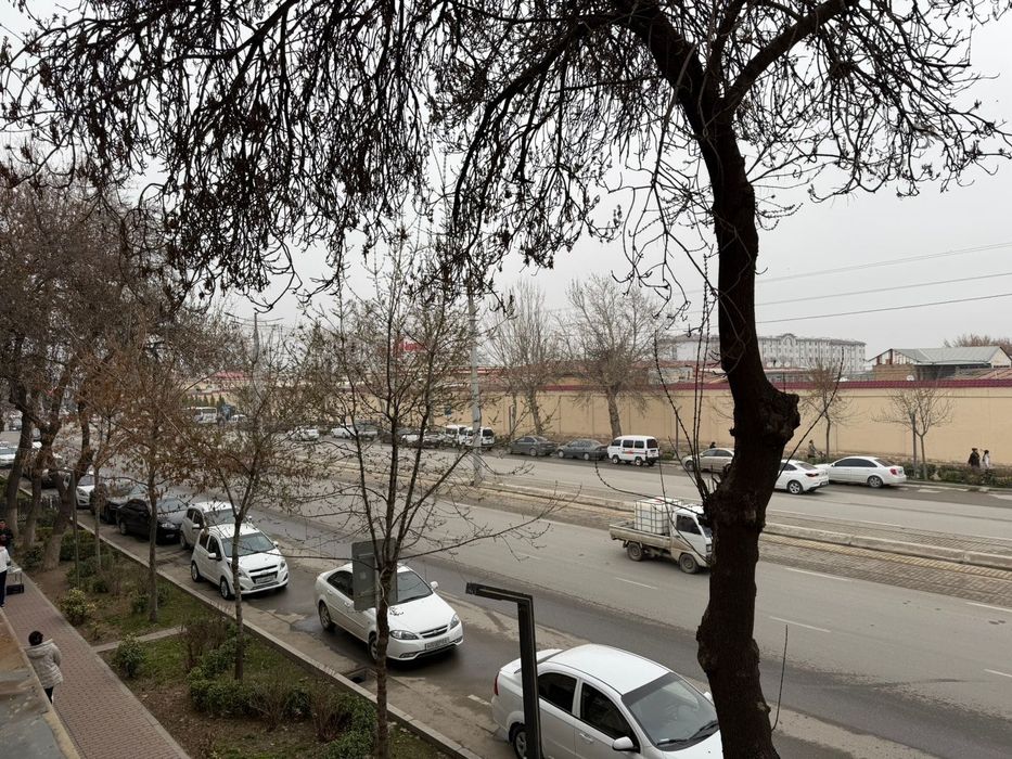 Продается квартира,Вокзал саодат центр. 2 etazh. Uy sotiladi