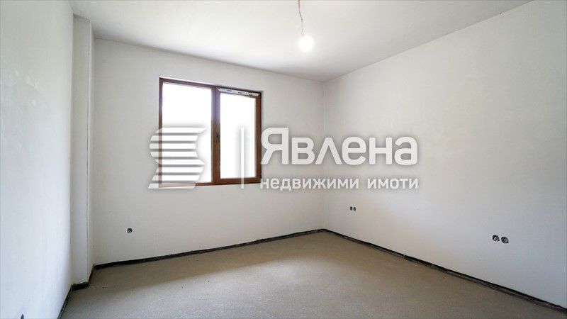 Продава се Къща в с. Големо Бучино, Област Перник - 163 кв.м за 1749 €/кв.м - Снимка #9