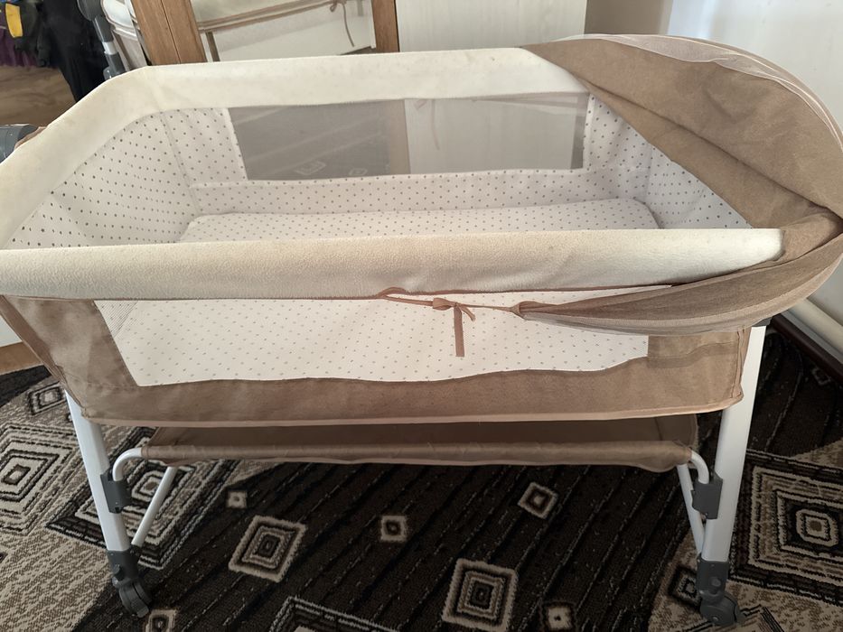 Детский манеж, кровать