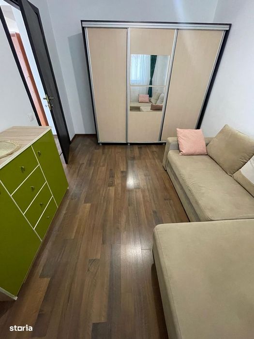 Apartament 3 camere cu curte proprie – gata de mutat!