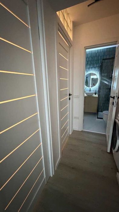 Apartament 4 camere Stefan cel Mare, et 2, renovat, mobilat , utilat modern , totul nou. 5 minute metrou