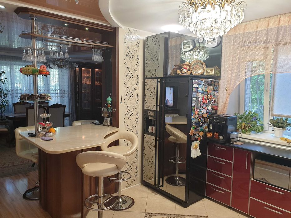 Продажа 4-х комнатной квартиры