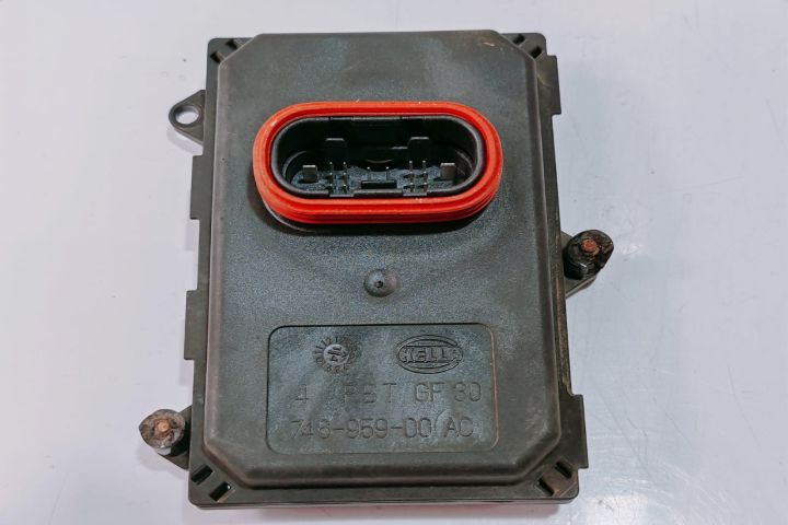 Droser  8U0941329 Volkswagen VW Touareg  seria