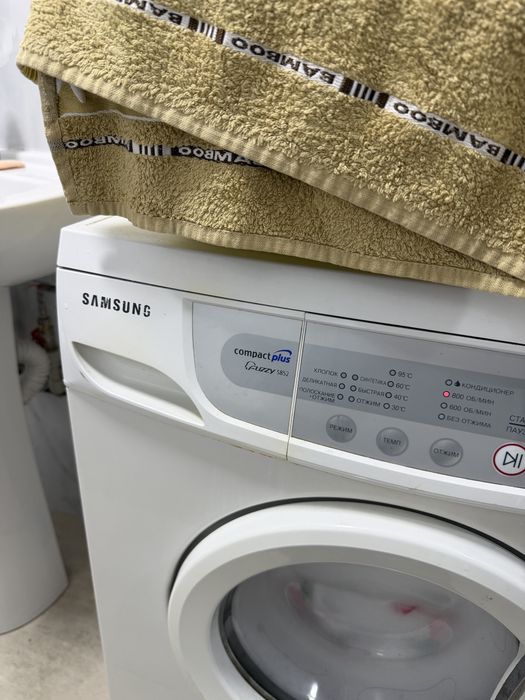 Продам стиральную машину