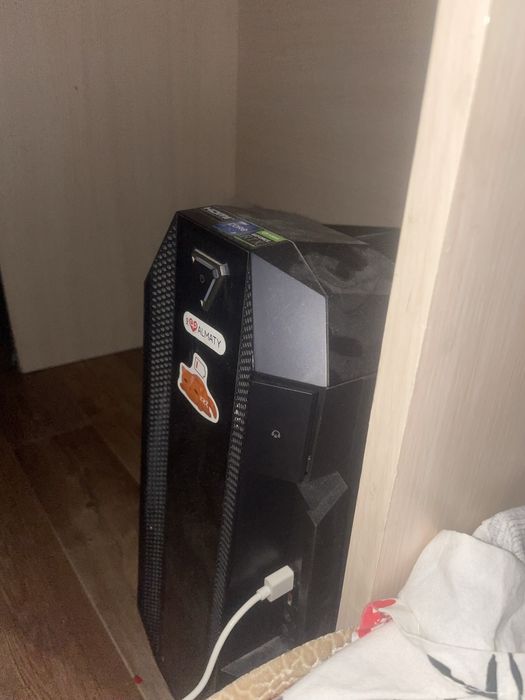 Компьютер предатор