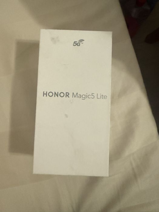 Honor Magic5 Lite