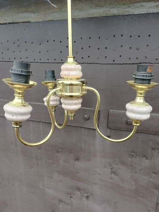 Люстра потолочная,