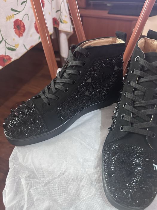 Louboutin High 40,41,42,43 in stoc