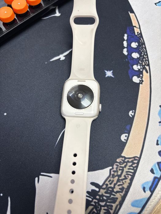 Часы Apple Watch SE2