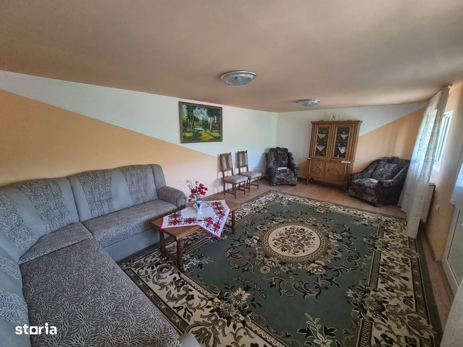 Casă de vânzare în comuna Valea Danului, sat Vernești, județ Argeș.