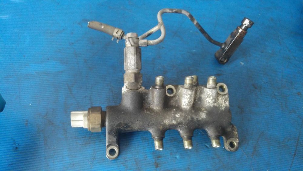 rampa injectoare cu senzor presiune 3.0 dci euro 3 p9x  renault espace lV vel satis  499000-4441