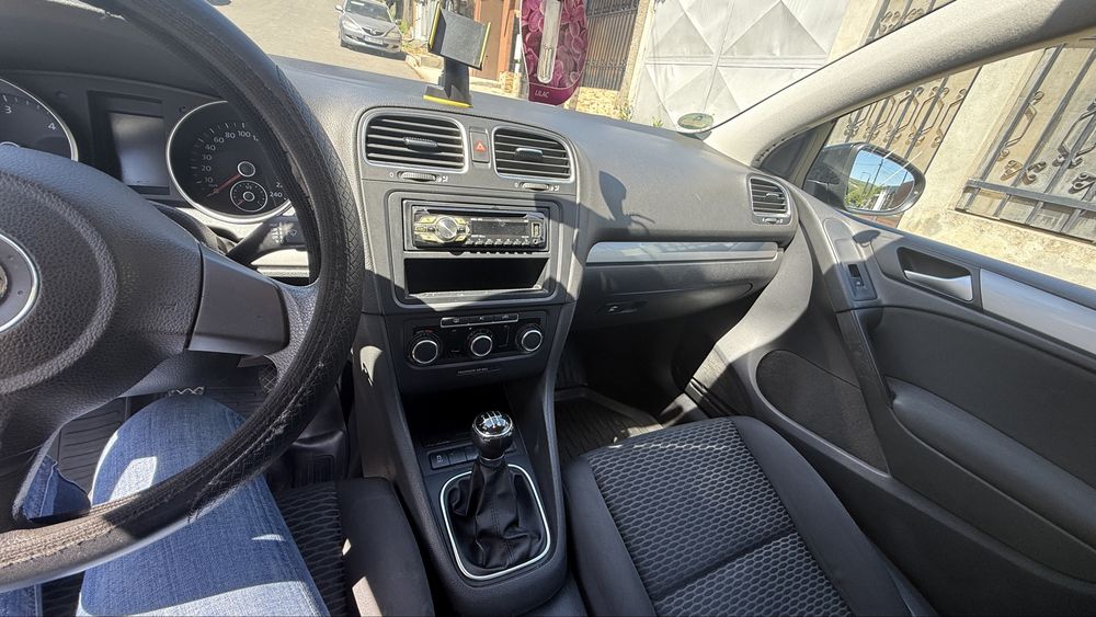 VOLKSWAGEN Golf 2012 — imagine 3