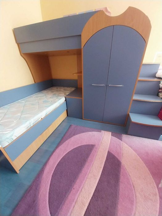 Продавам детско обзавеждане