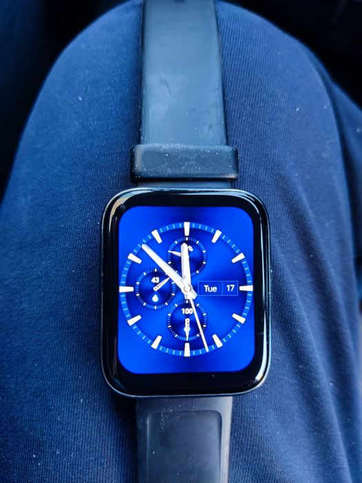 Продам смарт часы хуавей