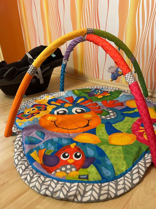 Активна гимнастика за бебе