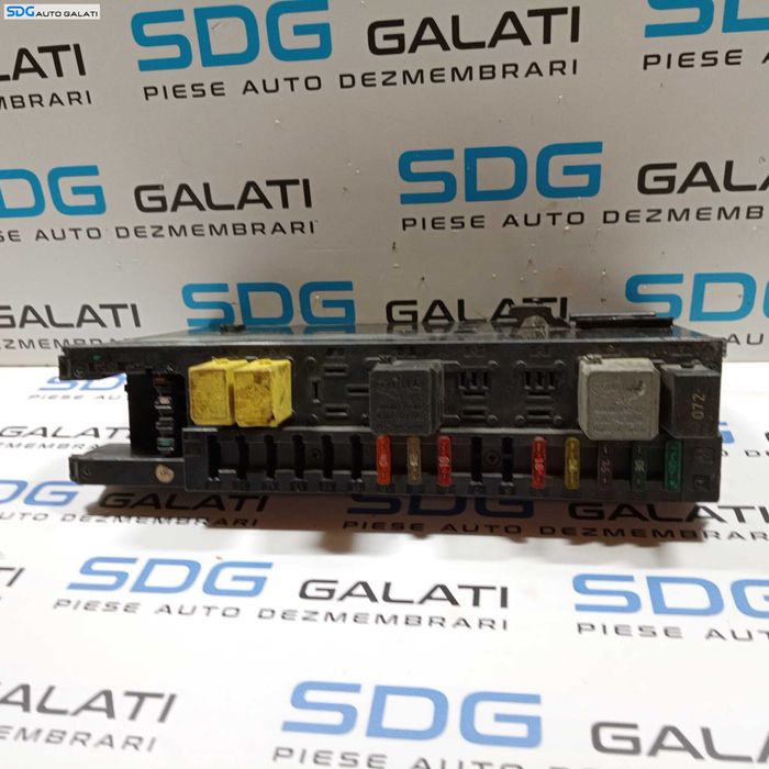 SAM Panou Tablou Panou Relee Sigurante Mercedes Clasa C Class W203 C200 C220 C270 2.2 2.7 CDI 2000 - 2007 Cod 0035455201 5DK007974-40 [271M4]