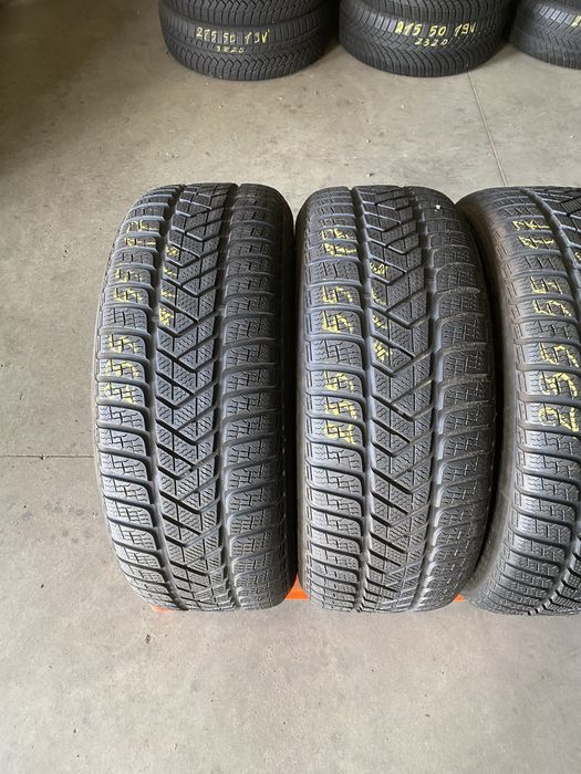 Anvelope iarna 235/55/17 Pirelli Sottozwro 3 235 55 17 R17