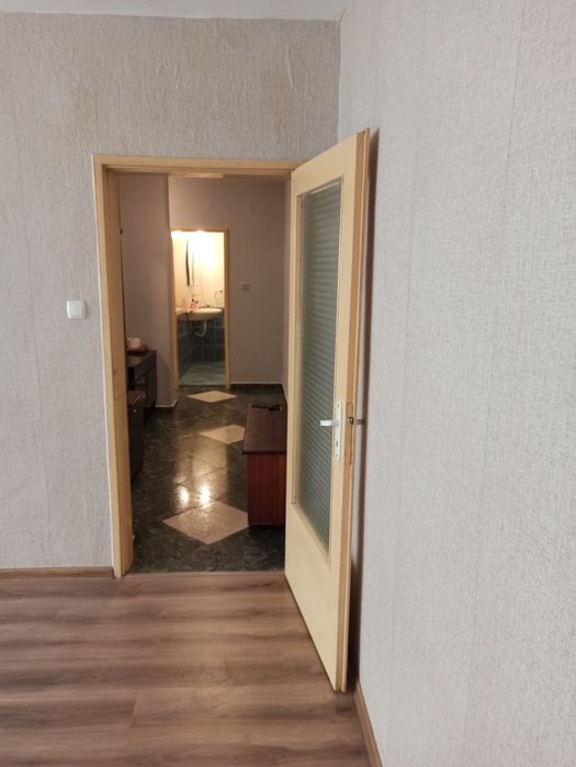 Дава се под наем Двустаен апартамент в София, Карпузица - 66 кв.м за 648.21 € - Снимка #7