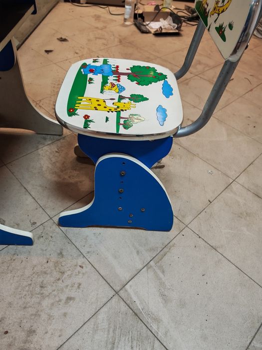 Детско бюро 4-9 години, регулируемо