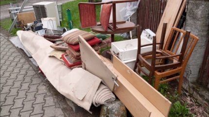 Debarasare mobila,Saltele,Canapele,ColtareGolireBoxeGaraje