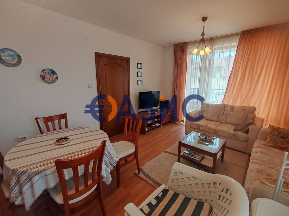 Продава се Двустаен апартамент в к.к. Слънчев бряг - 59 кв.м за 1297 €/кв.м - Снимка #2