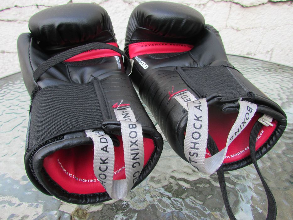 Боксови ръкавици Outshock BG500 Ergo 2.0