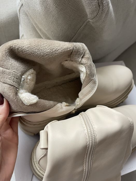 Дълги  Ботуши над коляното в светло екрю