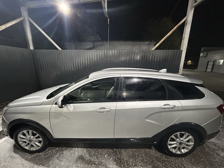 lada vesta sw cross