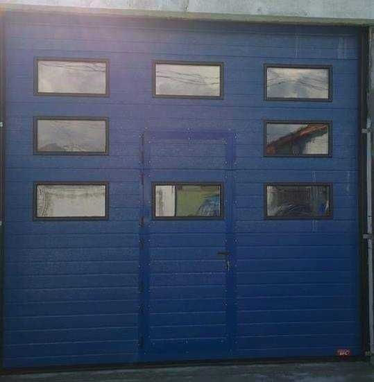 Usi de garaj industriale / hale