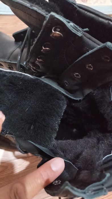 Продам берцы новый