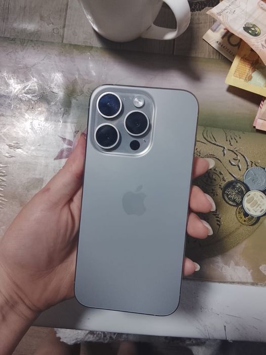 iPhone 15 pro !!