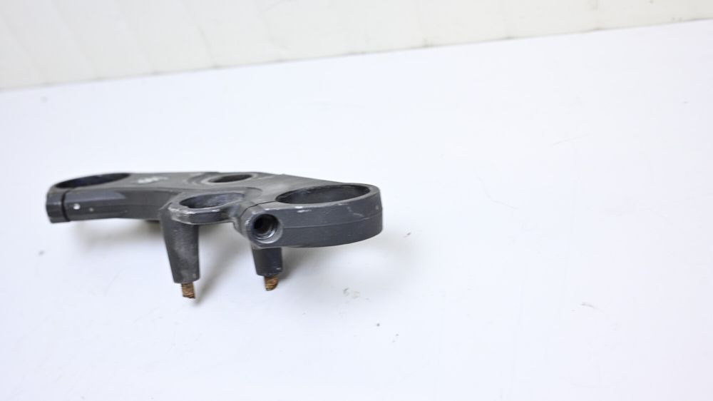 Jug Superior Prindere Suspensie Fata Suzuki GSXR 600 / GSXR 750 L1