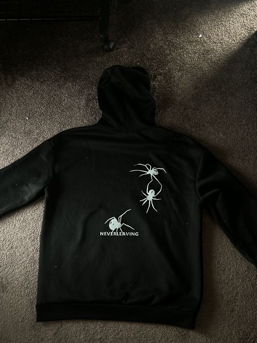 Черен слуичър sonder