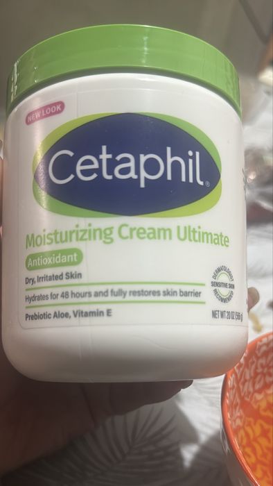 Крем Cetaphil Moisturizing cream ultimate
