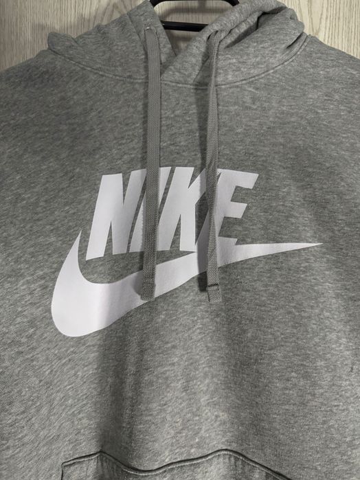 Nike Hoodie Grey – Size M – Excellent Condition