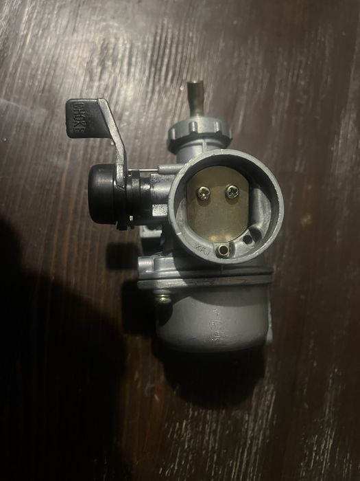 Продам карбюротор 5000тг
