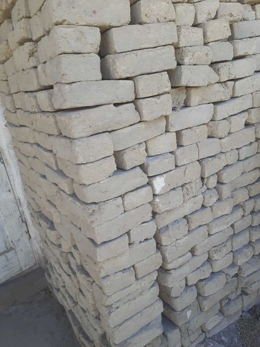 Продаются кирпичи сырец б/у